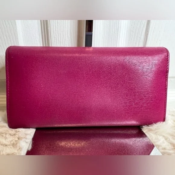 GUCCI LOVELY HEART INTERLOCKING GG LEATHER WALLET